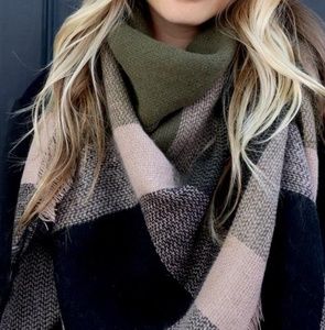 Blanket Scarf